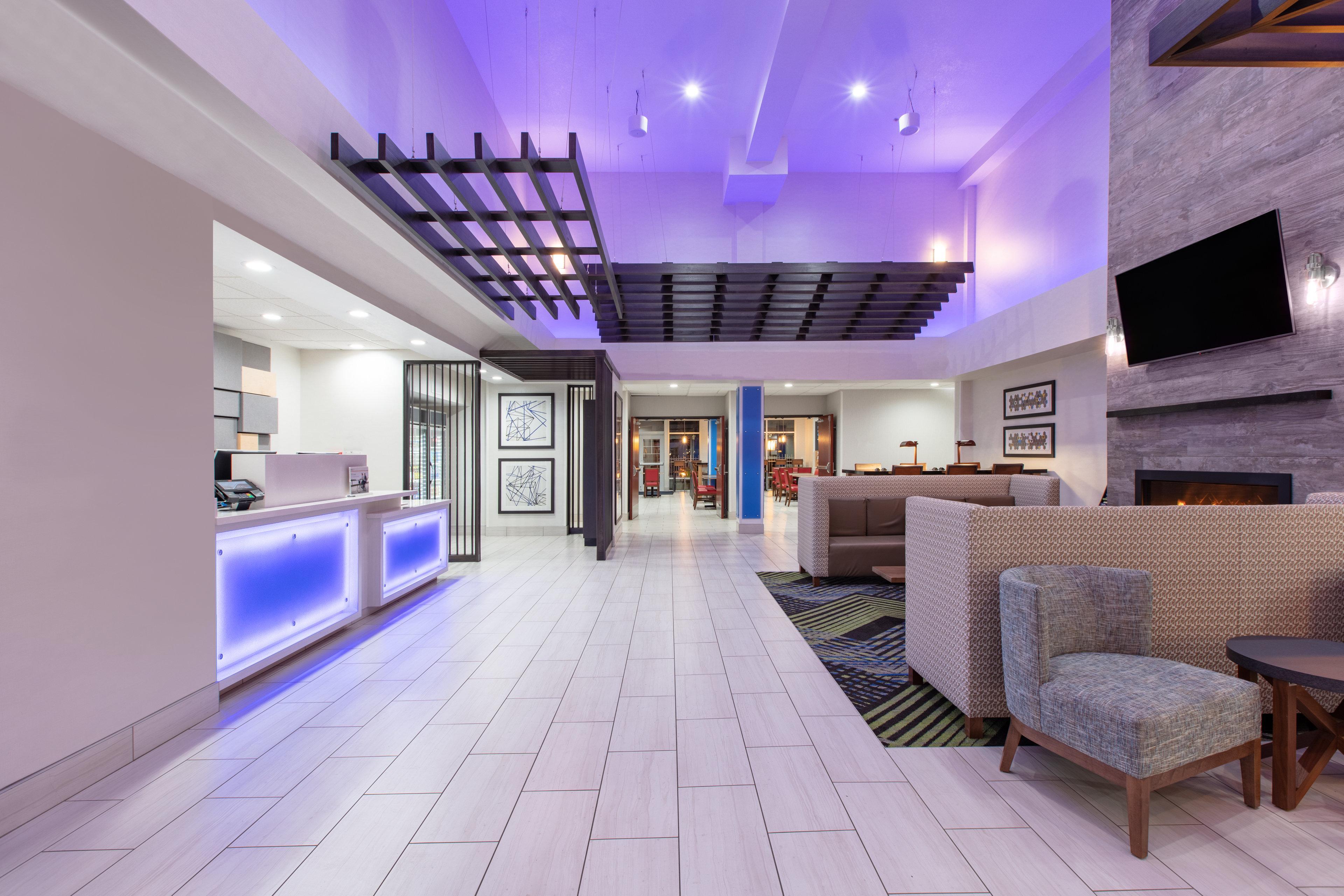 Holiday Inn Express Hotel & Suites Seaside Convention Center By Ihg Buitenkant foto
