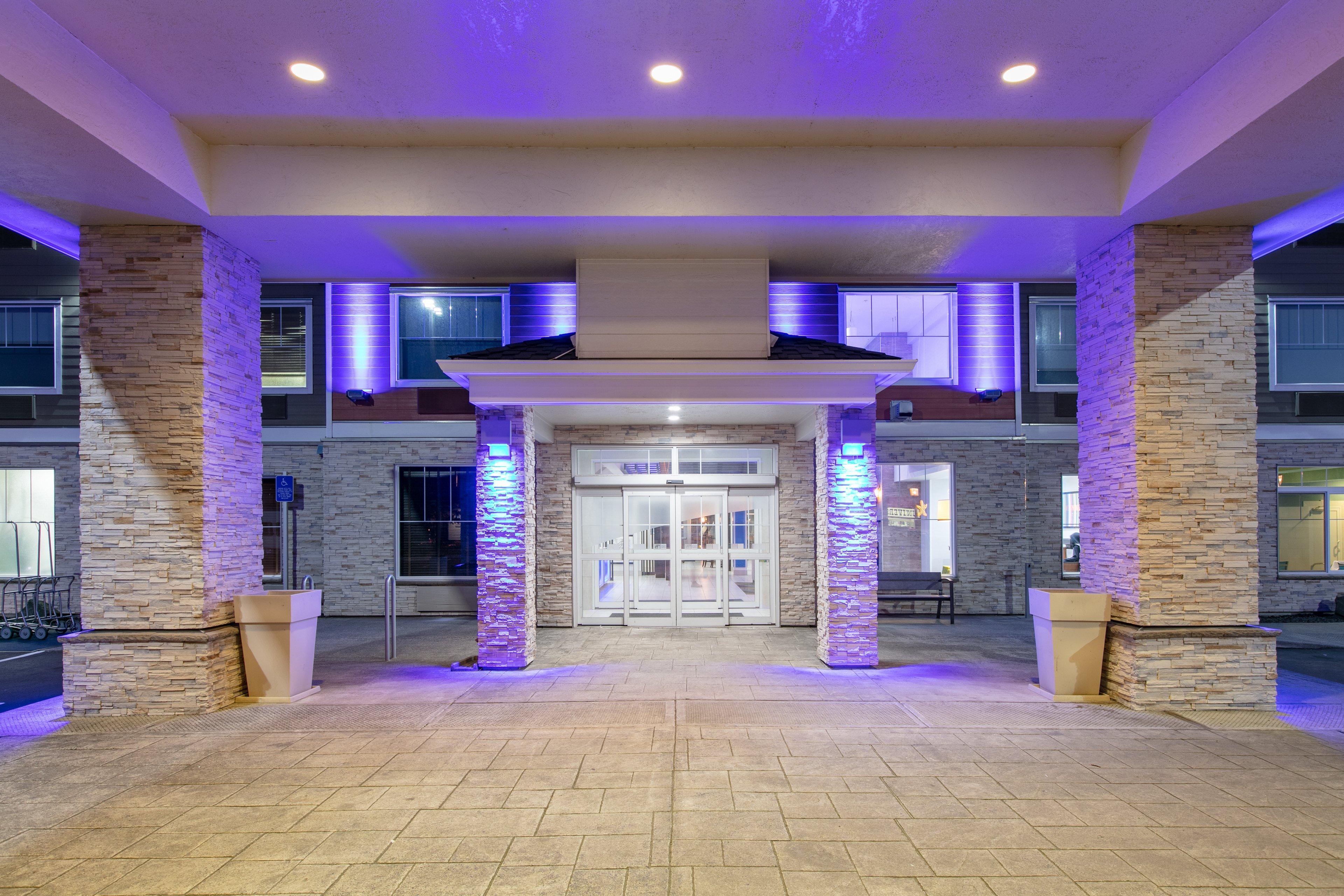 Holiday Inn Express Hotel & Suites Seaside Convention Center By Ihg Buitenkant foto