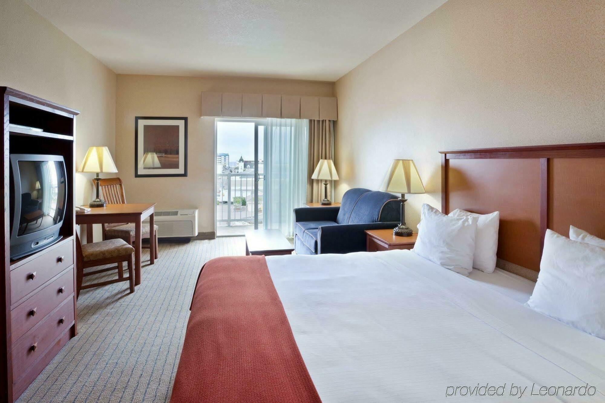 Holiday Inn Express Hotel & Suites Seaside Convention Center By Ihg Buitenkant foto