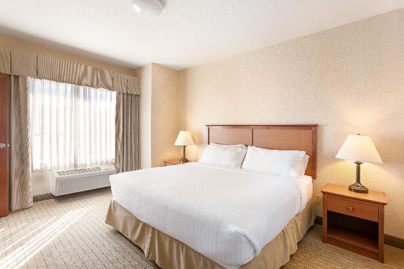 Holiday Inn Express Hotel & Suites Seaside Convention Center By Ihg Buitenkant foto